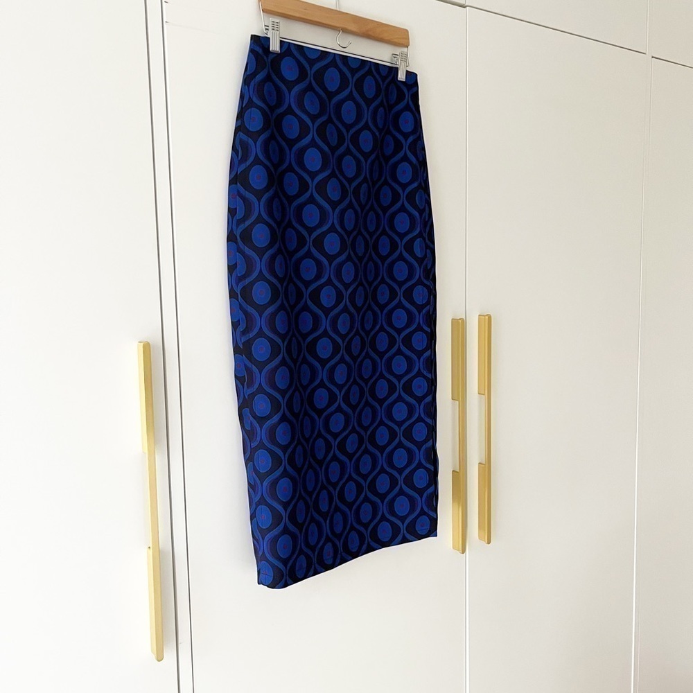 Blue Geometric Midi Skirt - Picture 8 of 10